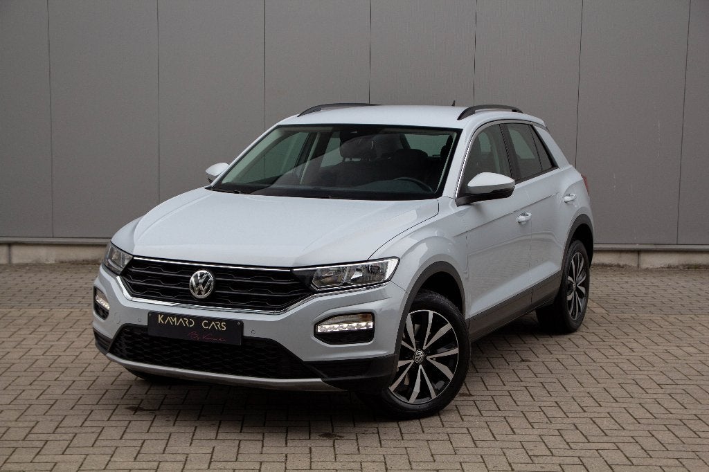Volkswagen T-Roc 1.5 TSi / 2018 / 79.482km / Automaat, Autos, Volkswagen, Argent ou Gris, Achat, Entreprise, https://public.car-pass.be/vhr/e7e3a2c1-5b43-4b83-92b3-92a6b023bda0?lang=nl