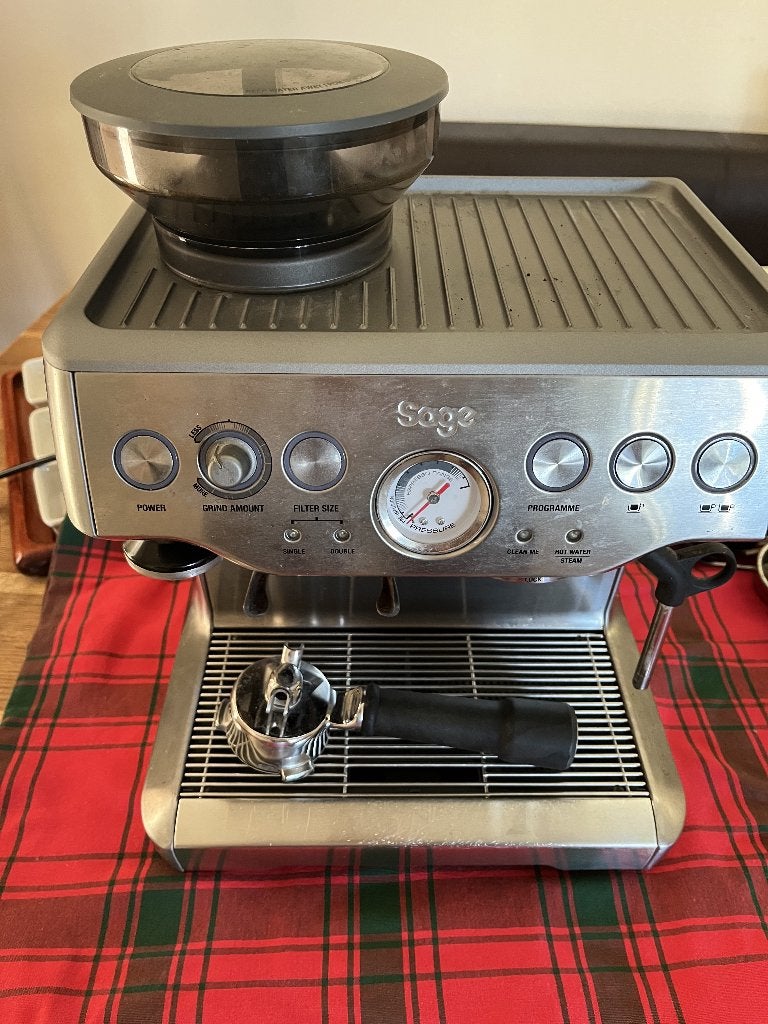 Sage of solis Expresso machine, Machine à espresso, Réservoir d'eau amovible, Enlèvement ou Envoi, Café en grains