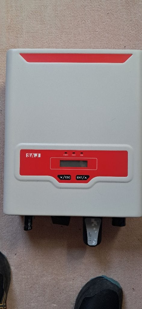 omvormer, Doe-het-zelf en Bouw, Zonnepanelen en Toebehoren, Ophalen, Zo goed als nieuw, Overige typen, 200 wattpiek of meer