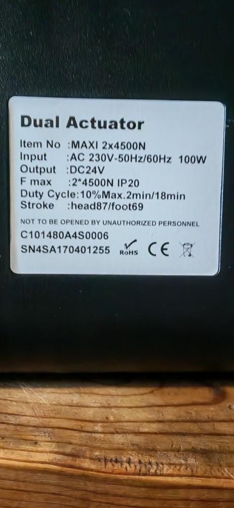 2x4500N elektrische boxspringmotor — compatibel met MAXI, Ophalen, Gebruikt, Eenpersoons, Bedbodem