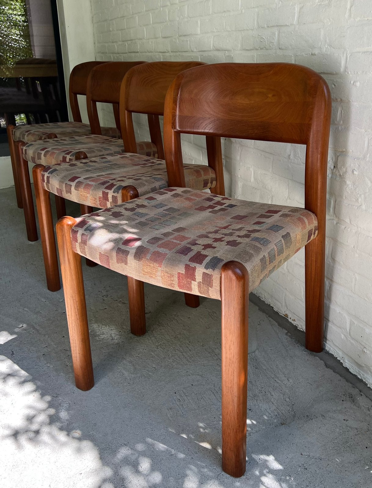 Vintage Deense stoelen EMC møbler, Huis en Inrichting, Stoelen, Ophalen, Zo goed als nieuw