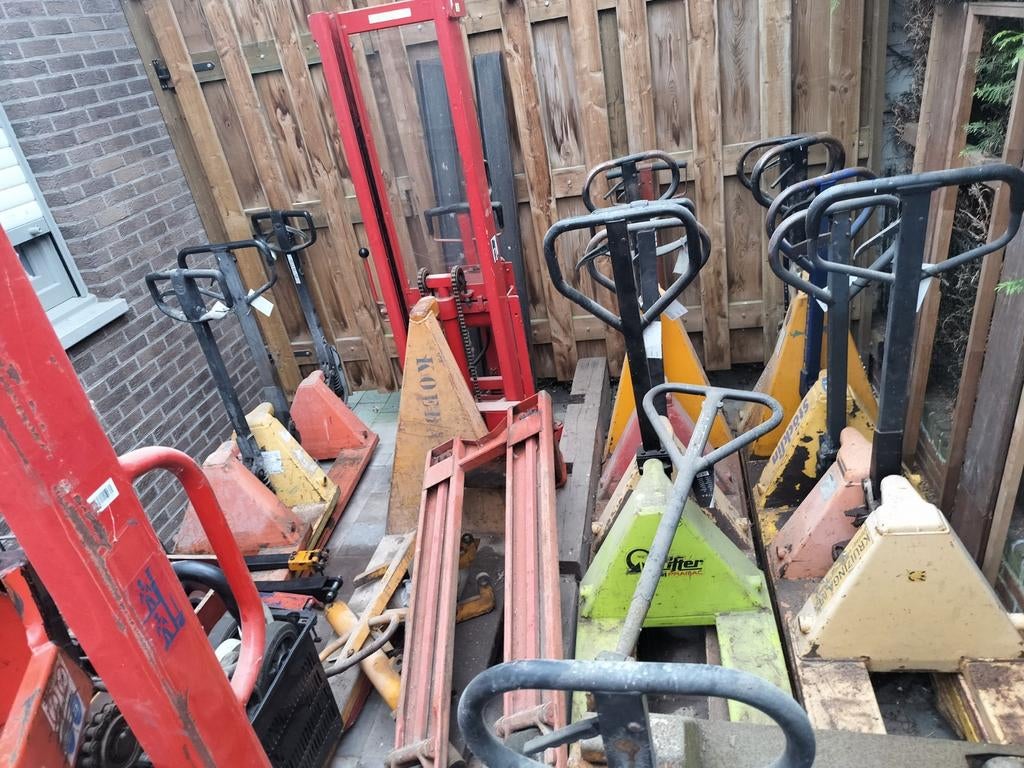 Transpalettes - camions-pompes, Bricolage & Construction, Transpalettes, Enlèvement