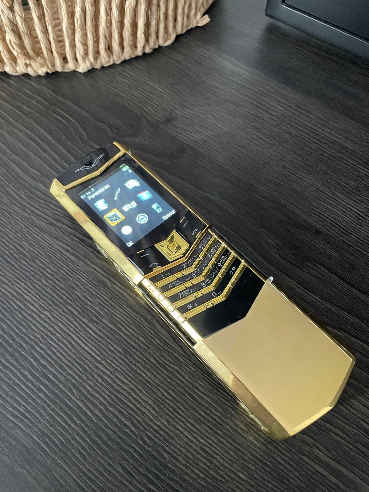 Vertu v888pro, Télécoms, Enlèvement, Comme neuf