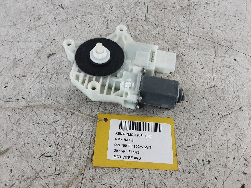 MOTEUR LEVE VITRE ELECTRIQUE AVANT DROIT Clio V (RJAB), Autos : Pièces & Accessoires, Renault, Mevr. I. Hauben, Utilisé, Avant