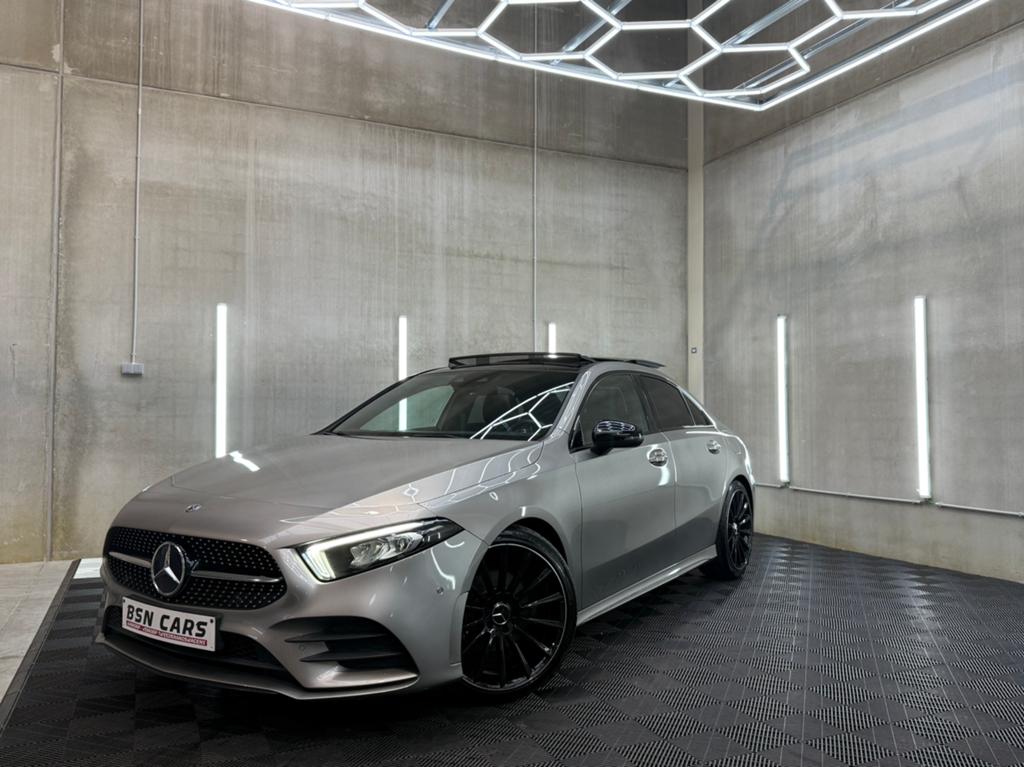 MERCEDES-BENZ A180D/AMG/NIGHT/PANO/CAMERA/CARPLAY/GARANTIE, Auto's, Mercedes-Benz, https://public.car-pass.be/vhr/d2a2d5b4-9948-40f1-876f-f2555592fa9f