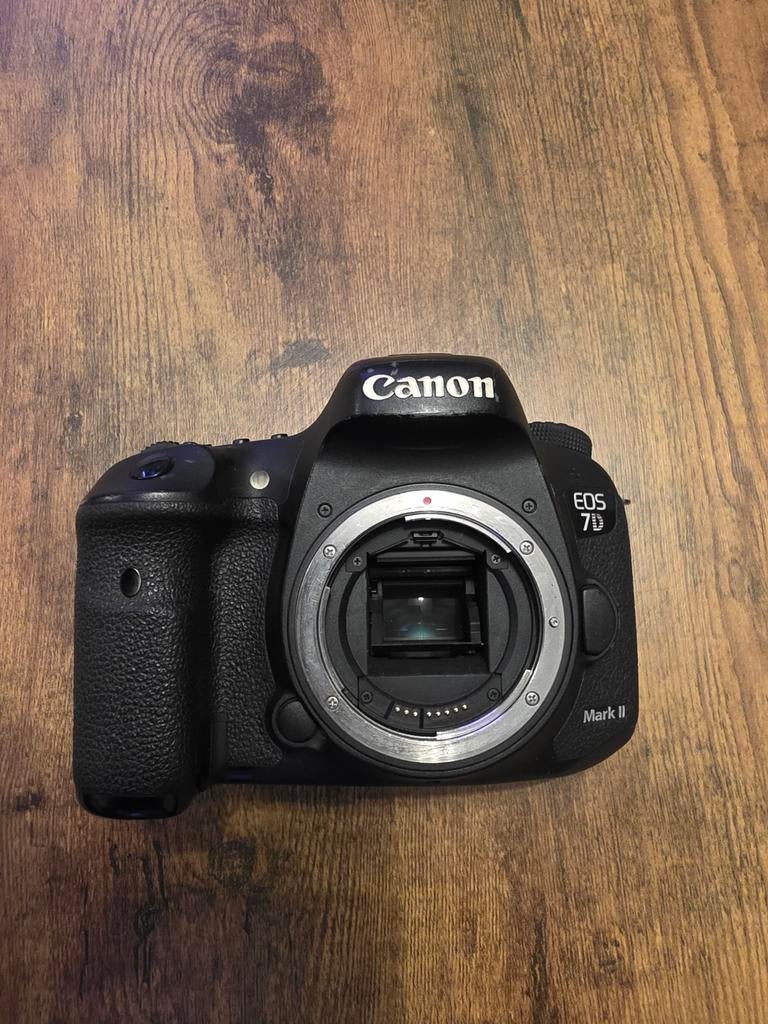 Canon 7d mark II, Audio, Tv en Foto, Ophalen of Verzenden, Canon