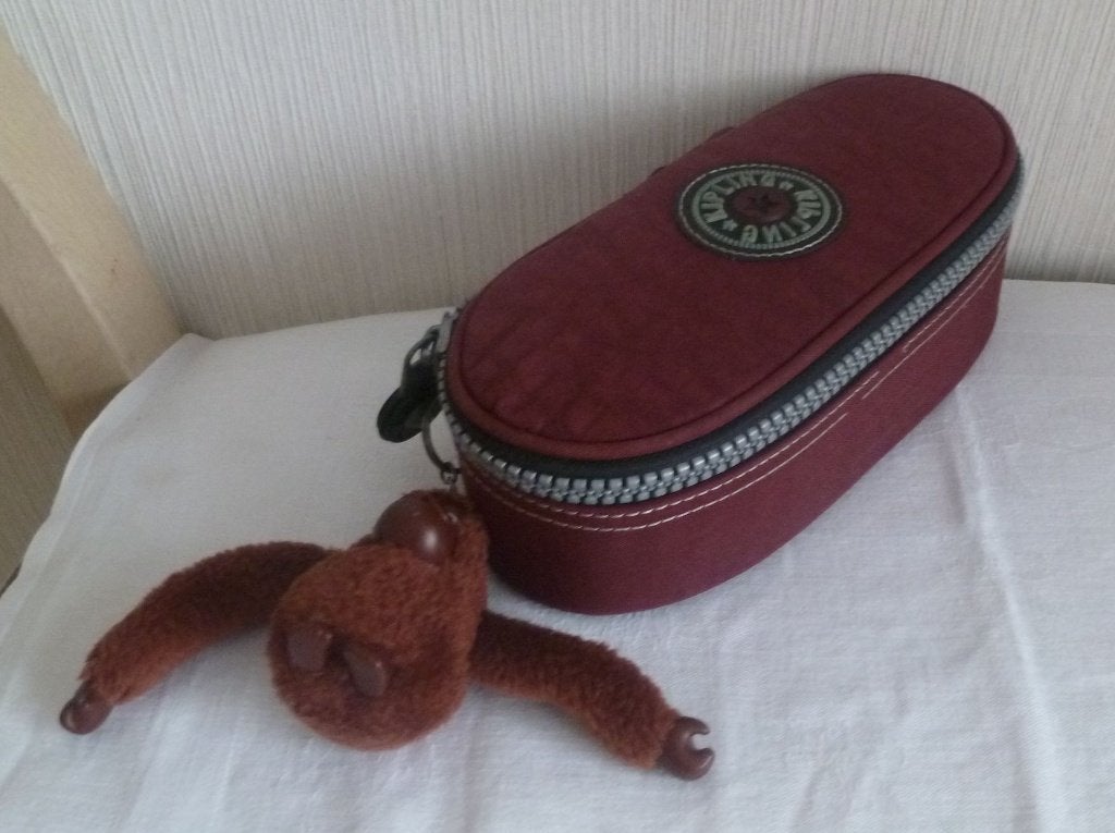 Kipling grand plumier ovale "duobox" avec plateau + singe, Enlèvement ou Envoi, Utilisé