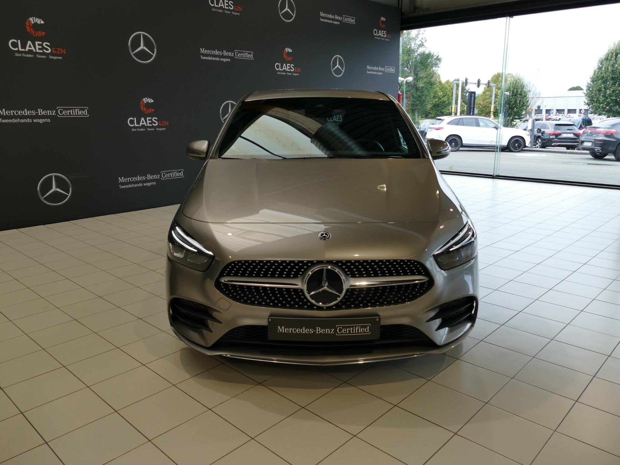 Mercedes-Benz B-Klasse B 200 d AMG Line dos 9071, Auto's, Gebruikt, 4 cilinders, Bedrijf, 1600 kg