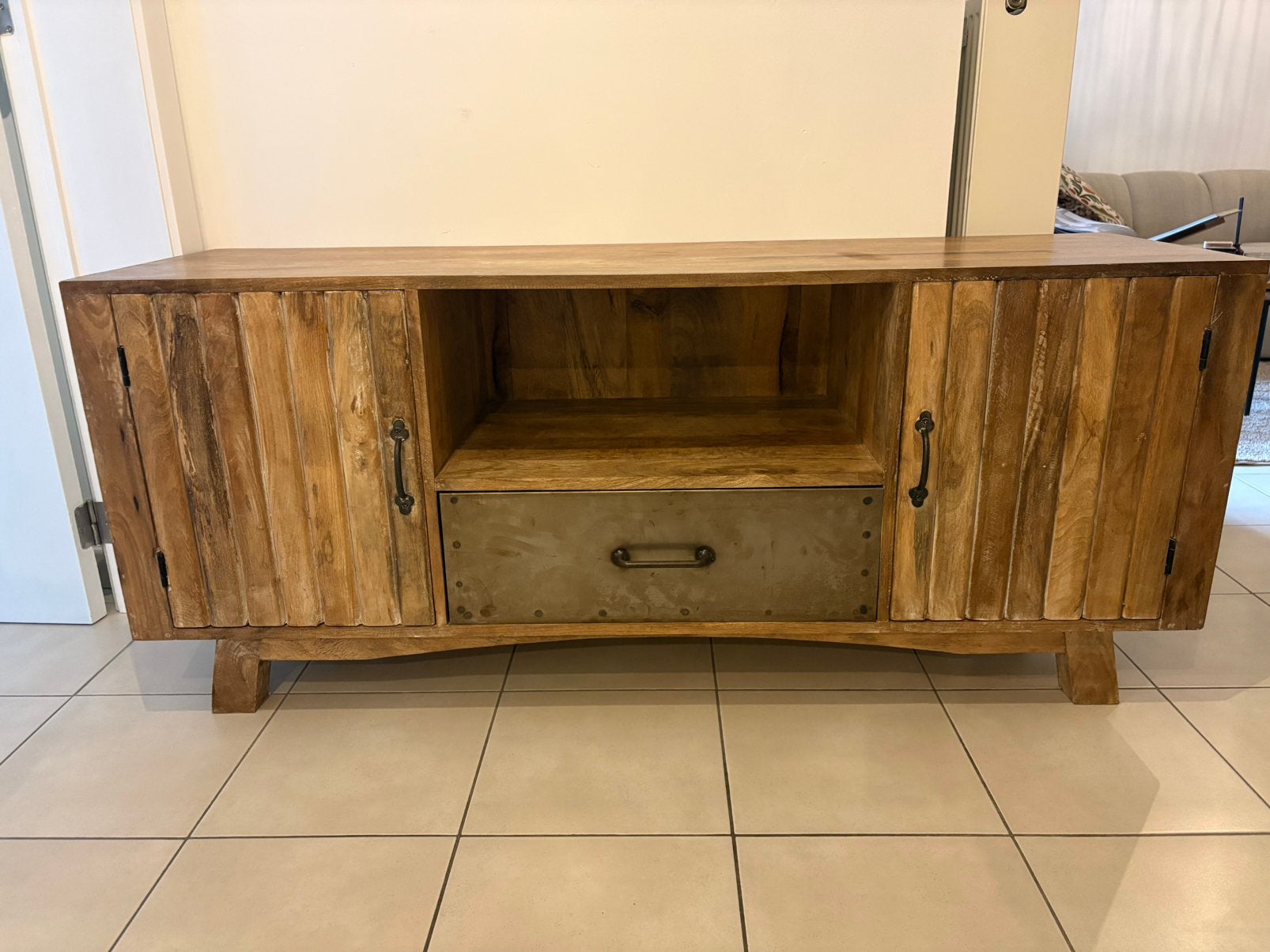 Tv meubel teak hout, Huis en Inrichting, Kasten |Televisiemeubels, Ophalen, Gebruikt
