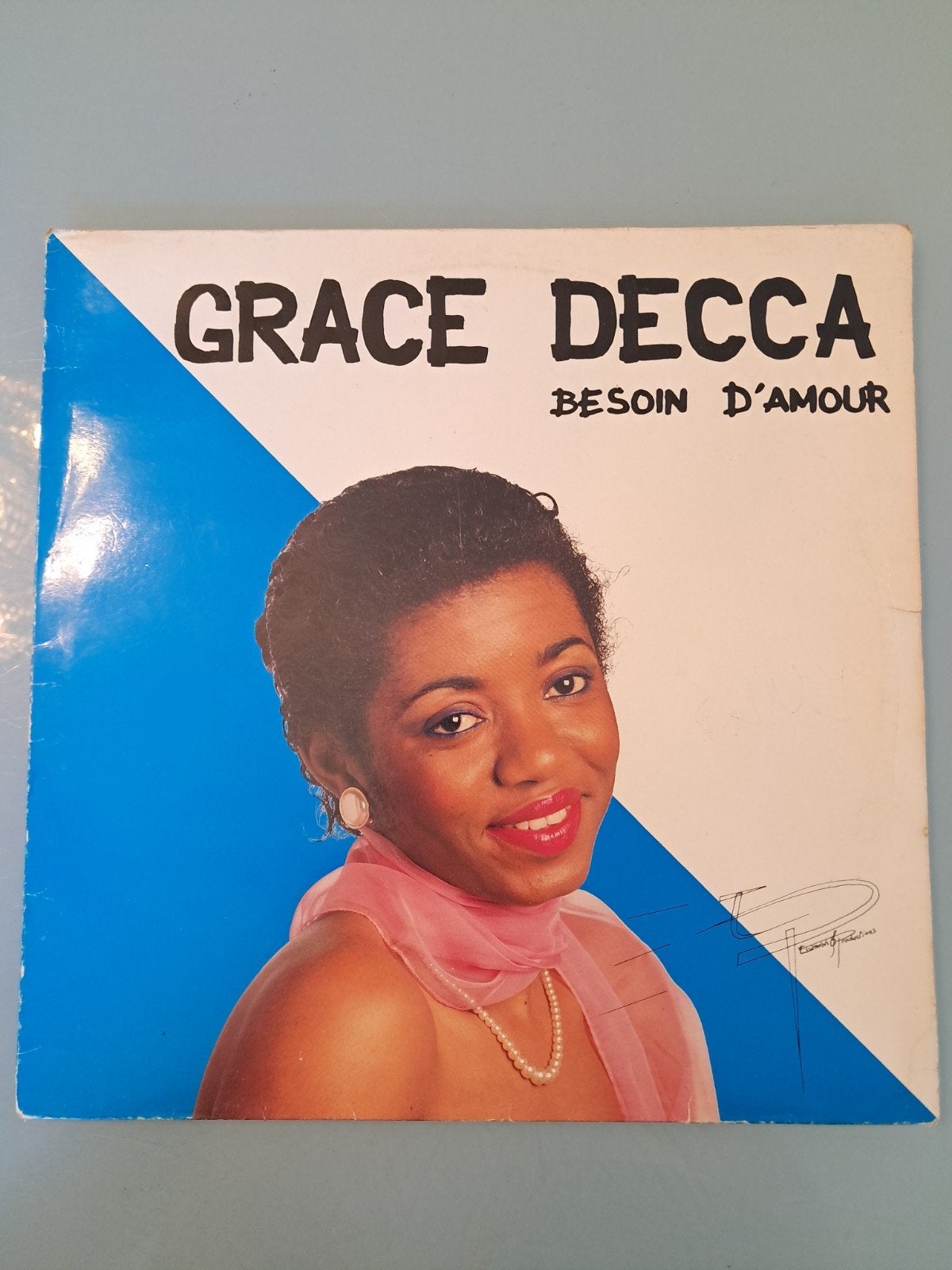 grace decca..besoin d'amour.1989..Cameroon!!, CD & DVD, Vinyles | Musique du monde, Enlèvement ou Envoi, Comme neuf