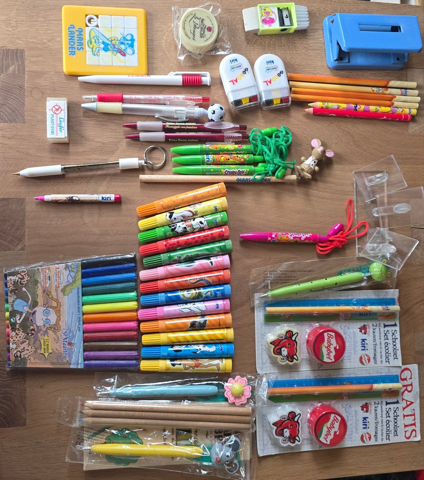 Grand lot d'articles scolaires rétro et de gadgets publicita, Enlèvement ou Envoi