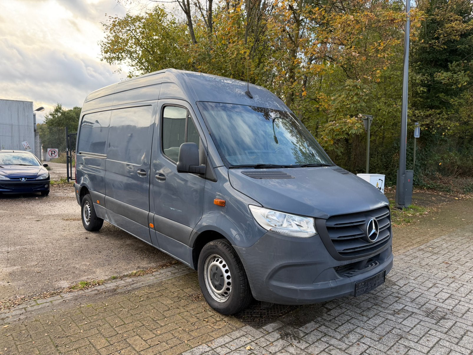 Mercedes Sprinter 314 CDI! L2H2! Manueel! 2021! 97000km!, Voorwielaandrijving, https://public.car-pass.be/vhr/dd13e42d-0e4c-4cd4-af08-1750afd6f862