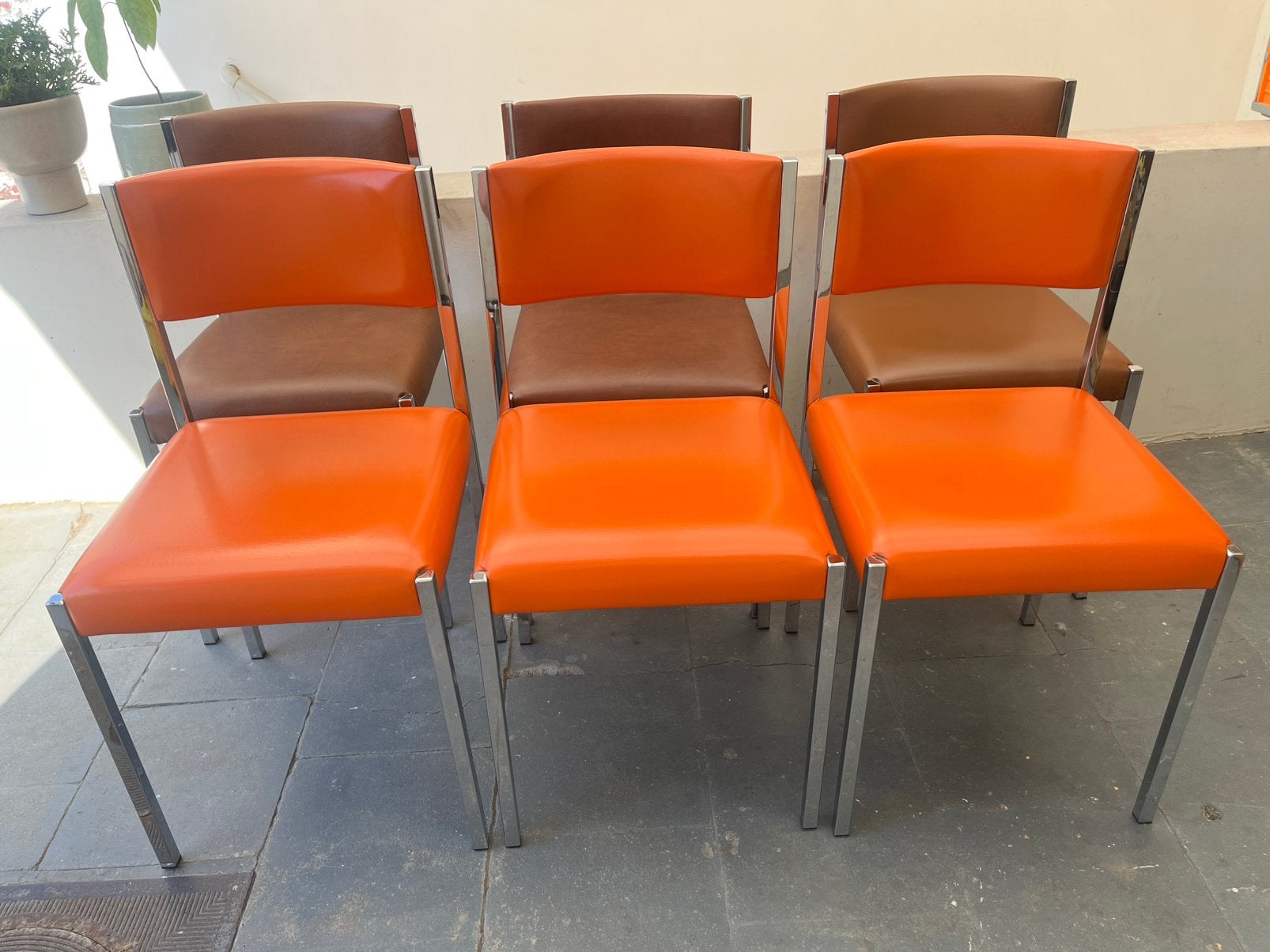 6 vintage stoele oranje en bruin, Ophalen, Kunststof, Gebruikt, Overige kleuren