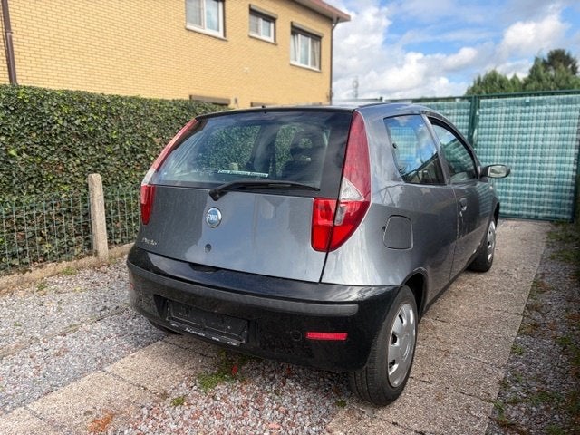 punto 1200 benz wordt gekeurd voor verk euro 4, Auto's, Voorwielaandrijving, Stof, 1242 cc, 4 cilinders