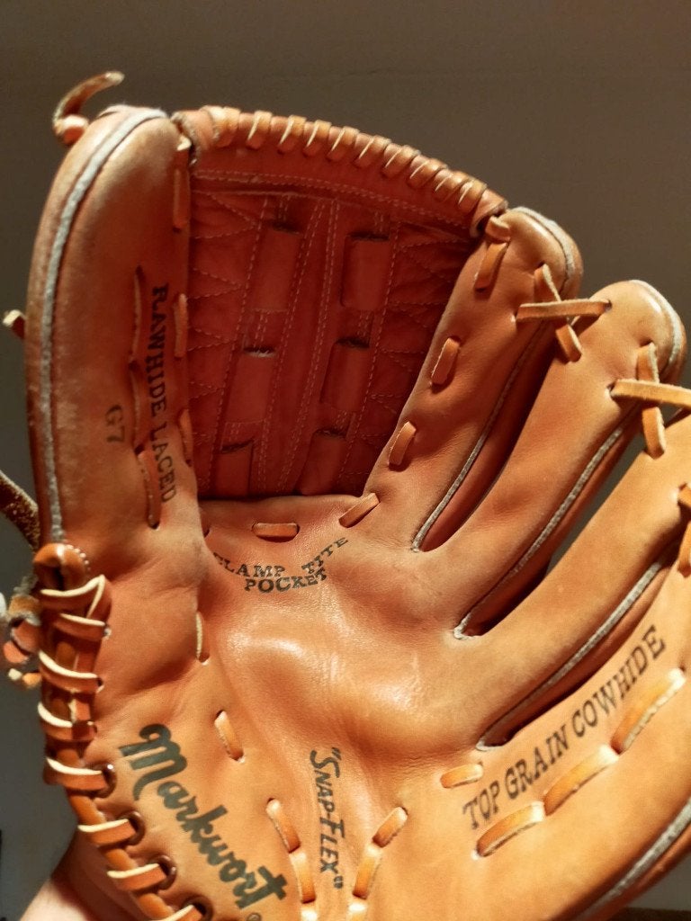Gant de baseball, Enlèvement, Baseball, Gant
