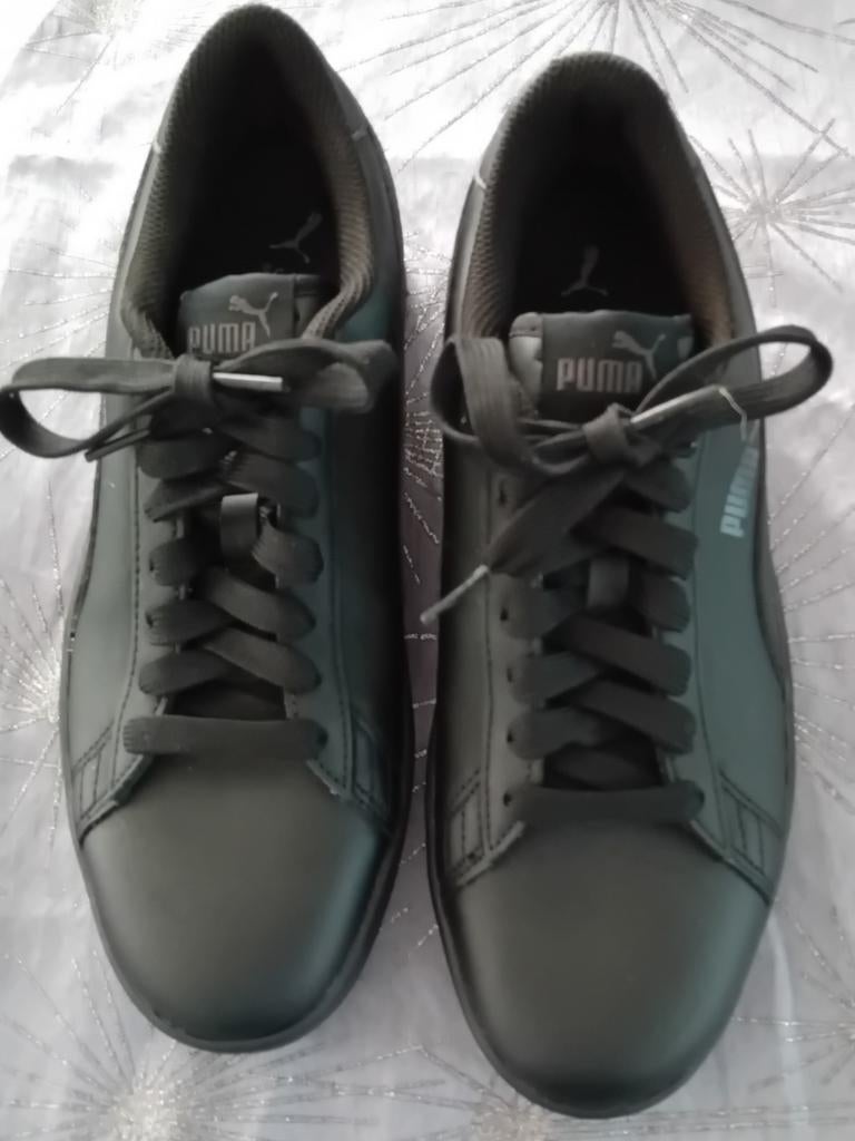 Sneakers Puma noires taille 39., Enlèvement