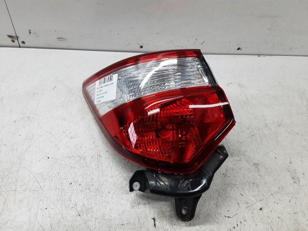 FEU ARRIÈRE GAUCHE Toyota Yaris III (P13) (01-2010/09-2020), Mevr. I. Hauben, Toyota, Utilisé, Rue de l'Espoir 34 34
4030  GRIVEGNÉE, BE
