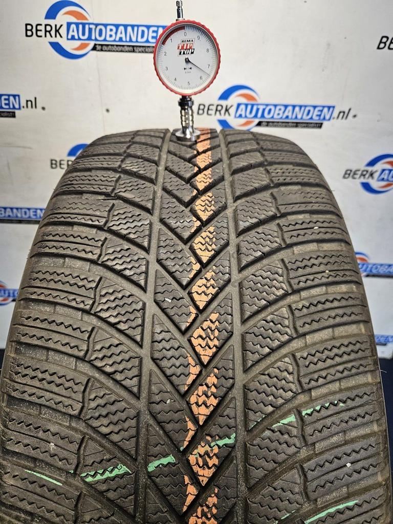 2x Bridgestone Blizzak LM005 255/40 R20 101V 255/40/20 25540, Auto-onderdelen, Banden en Velgen, Band(en), Winterbanden, 20 inch