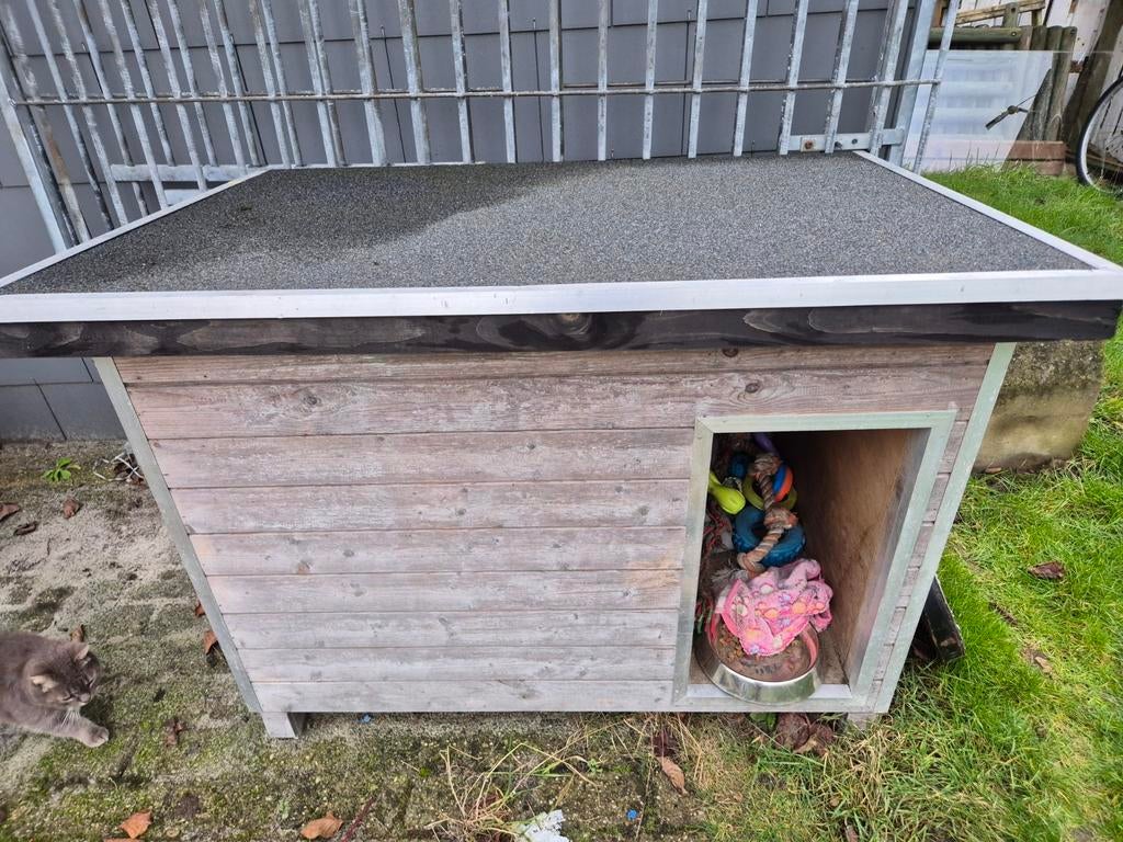 Geïsoleerd hondenhok, Dieren en Toebehoren, Ophalen, Hondenhok