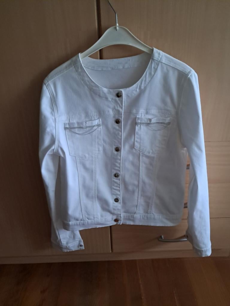 Witte jeansvest maat 40, Ophalen, Zo goed als nieuw, Maat 38/40 (M)