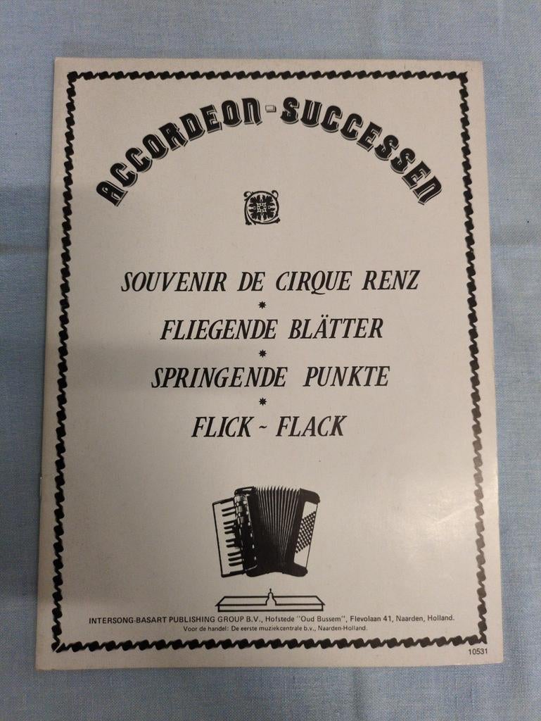 Succès d'accordéon, Enlèvement, Comme neuf