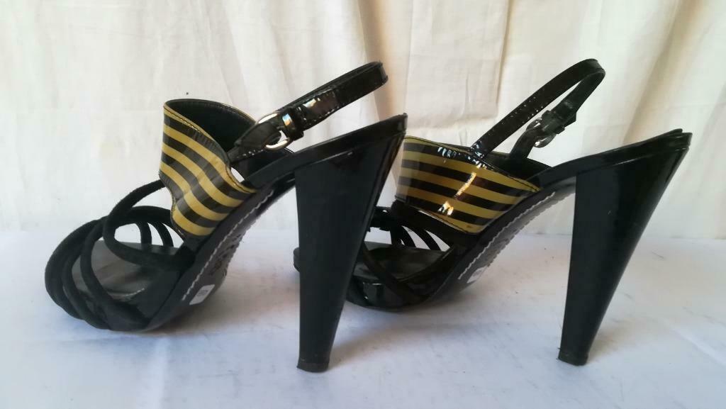 416B * KURT GEIGER mooie zwarte, volledig leren sandalen (40, Kleding | Dames, Verzenden, Gedragen, Pumps