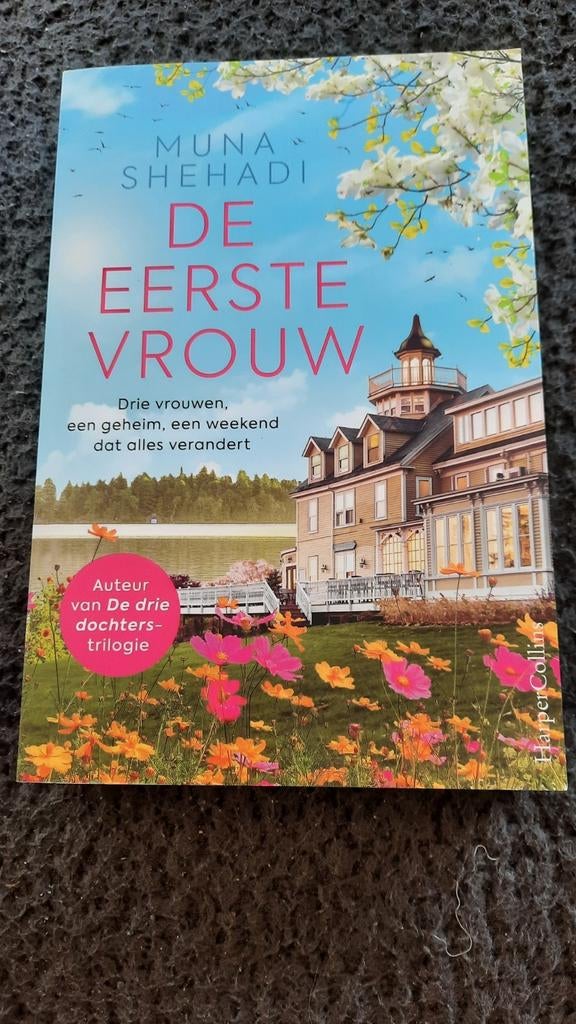 Muna Shehadi - De eerste vrouw, Ophalen of Verzenden, Nieuw, Muna Shehadi