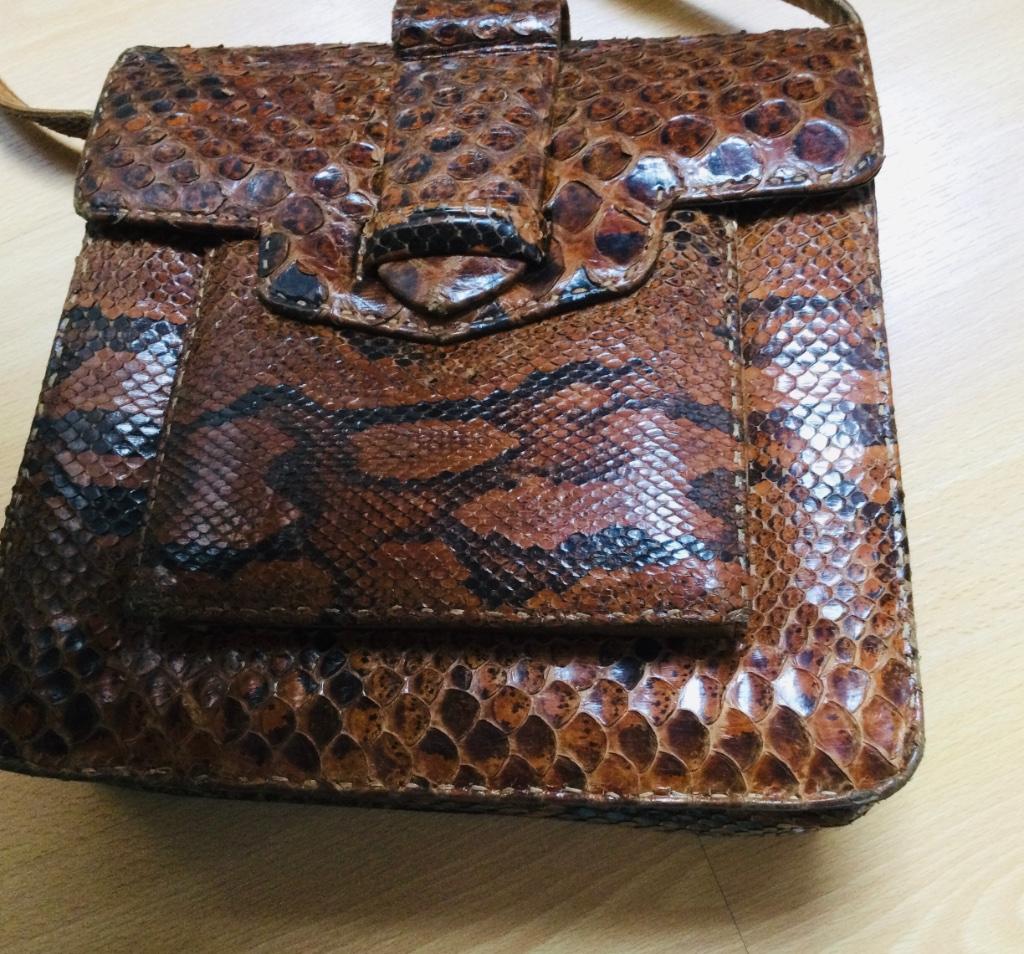 Handtas krokodillen leer., Handtassen en Accessoires, Tassen | Damestassen, Ophalen of Verzenden, Gebruikt, Bruin, Schoudertasje