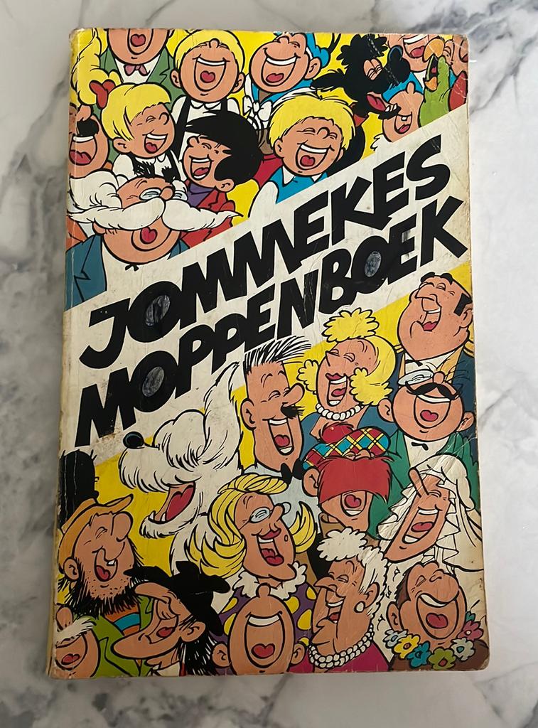 Jommekes moppenboek, Eén comic, Ophalen of Verzenden, Zo goed als nieuw