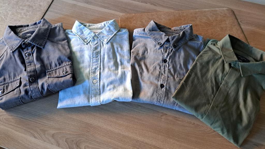herenhemden XS, Kleding | Heren, Overhemden, Ophalen of Verzenden, Gedragen, Overige kleuren