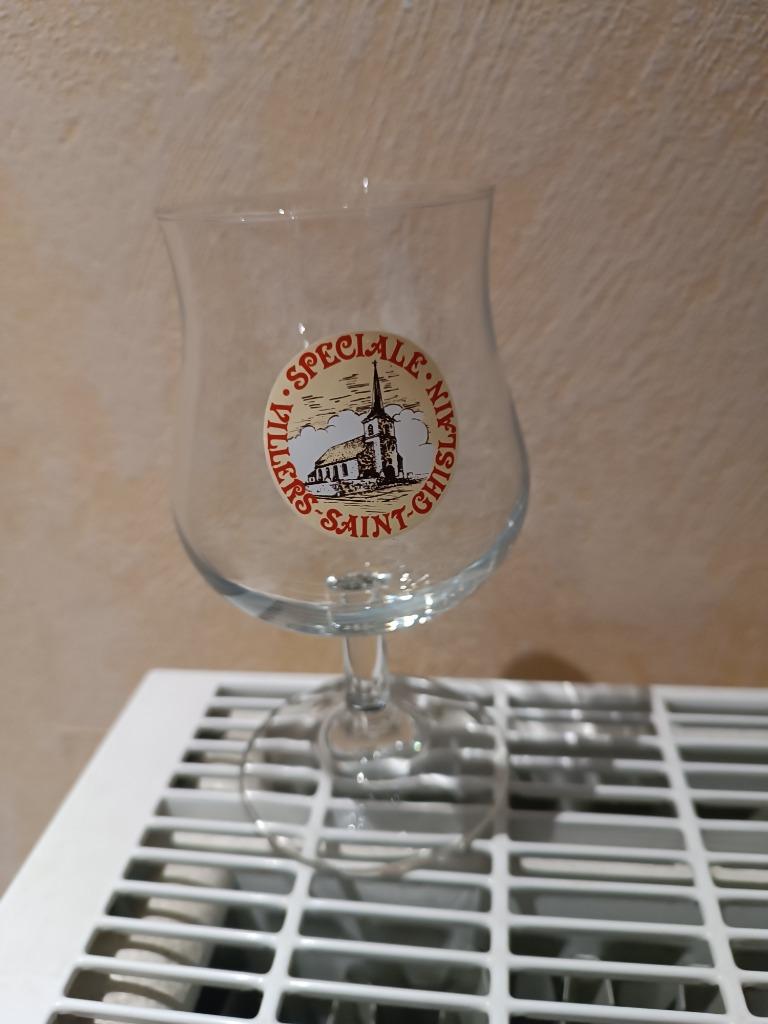 A vendre 1 verre, Collections, Verres & Petits Verres, Utilisé, Verre à bière, Enlèvement