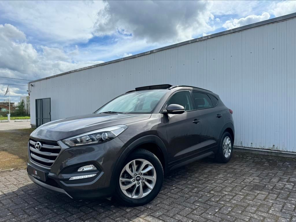 HYUNDAI TUCSON 2.0D 4WD|AUTO|PANO|4X4, Auto's, Stof, 1995 cc, Bedrijf, Diesel