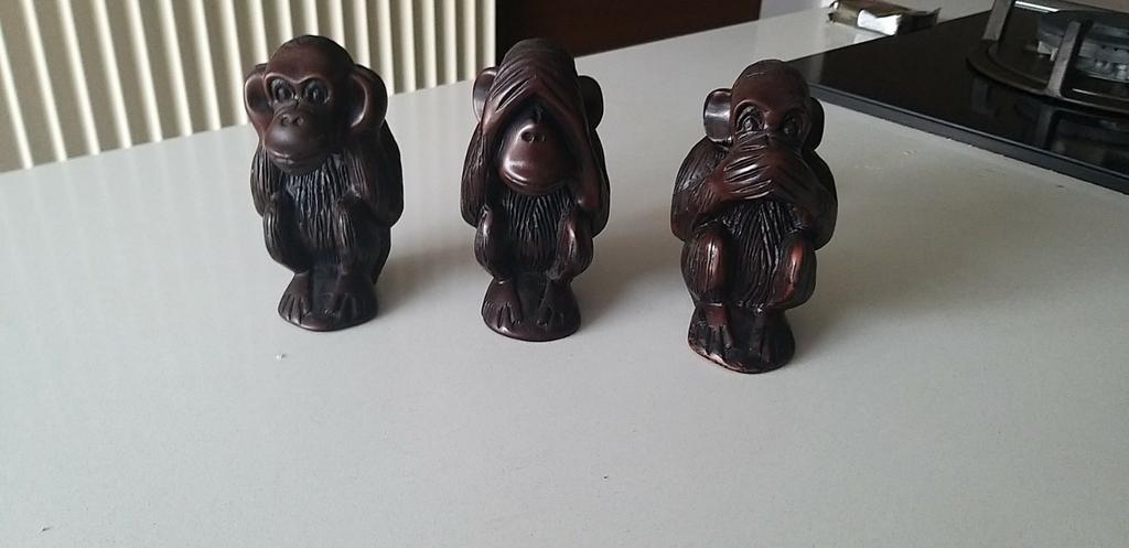 Horen zien en zwijgen, Verzamelen, Ophalen of Verzenden, Zo goed als nieuw