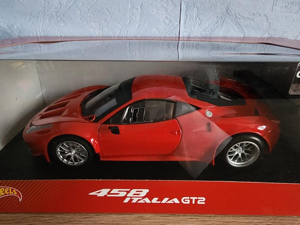 Ferrari 458 italia GT2, Enlèvement, Neuf, Voiture, Hot Wheels