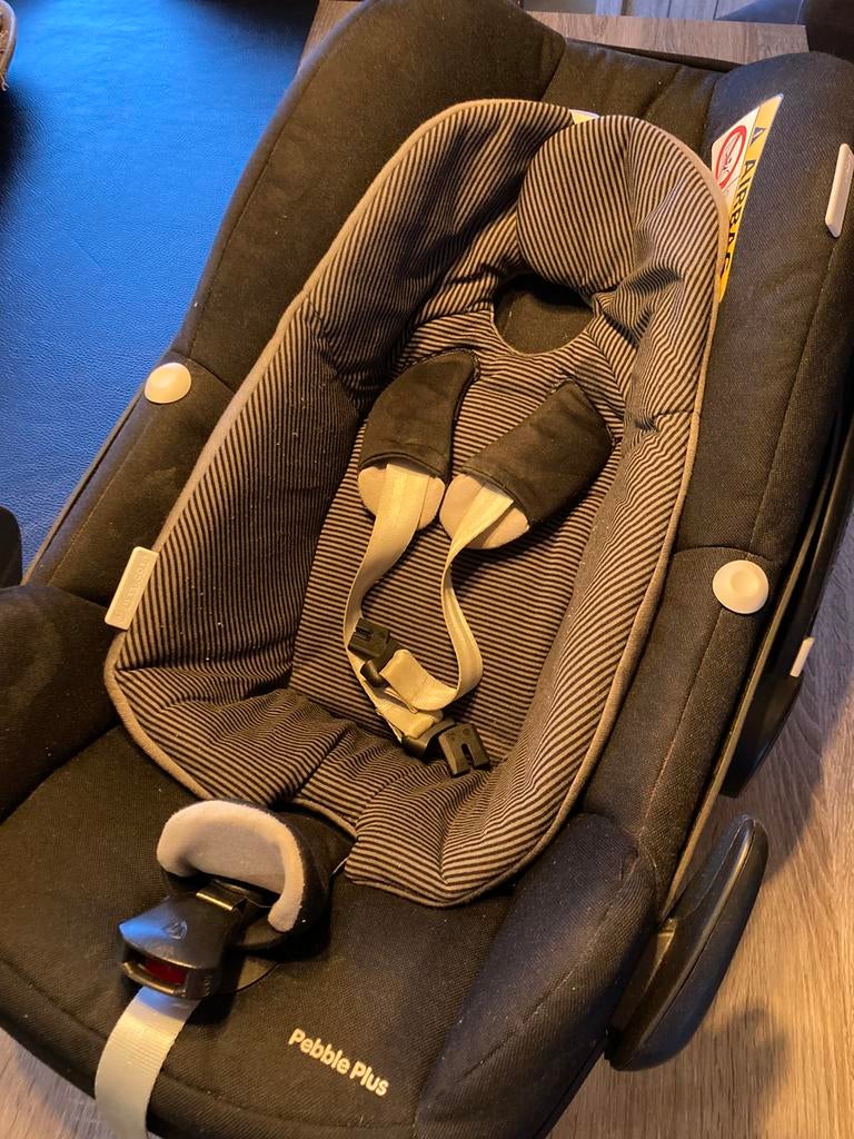 Maxi Cosi Pebble Plus met verkleinkussen, Ceinture de sécurité, Enlèvement ou Envoi, Utilisé, Maxi-Cosi