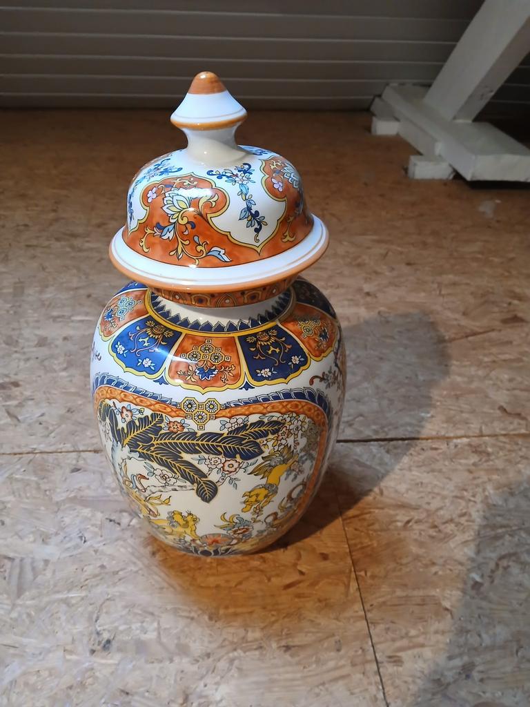 Chinese Foo Dog vaas (Eken), Enlèvement
