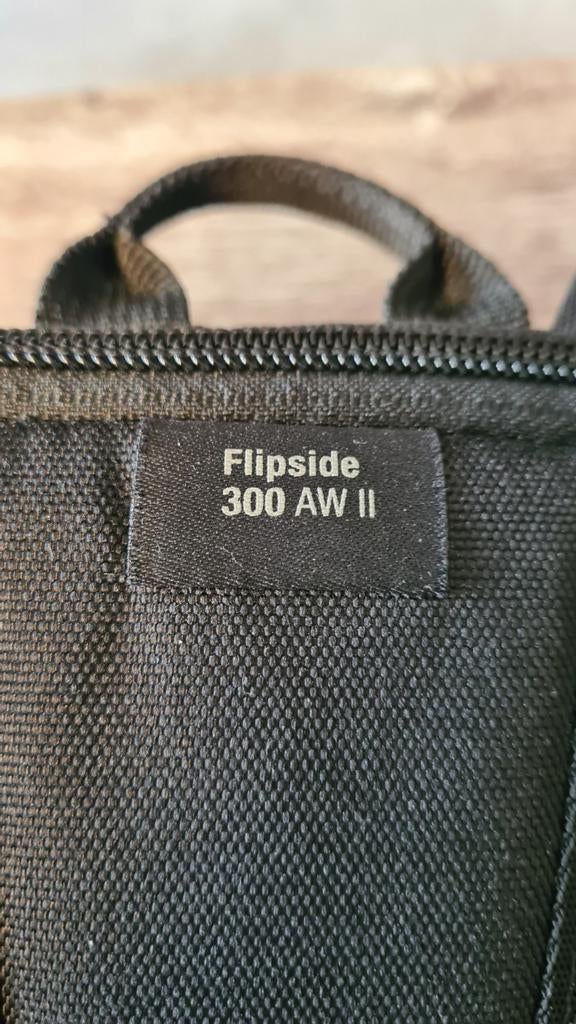Face arrière Lowepro 300 AW II, Enlèvement, Comme neuf, Lowepro