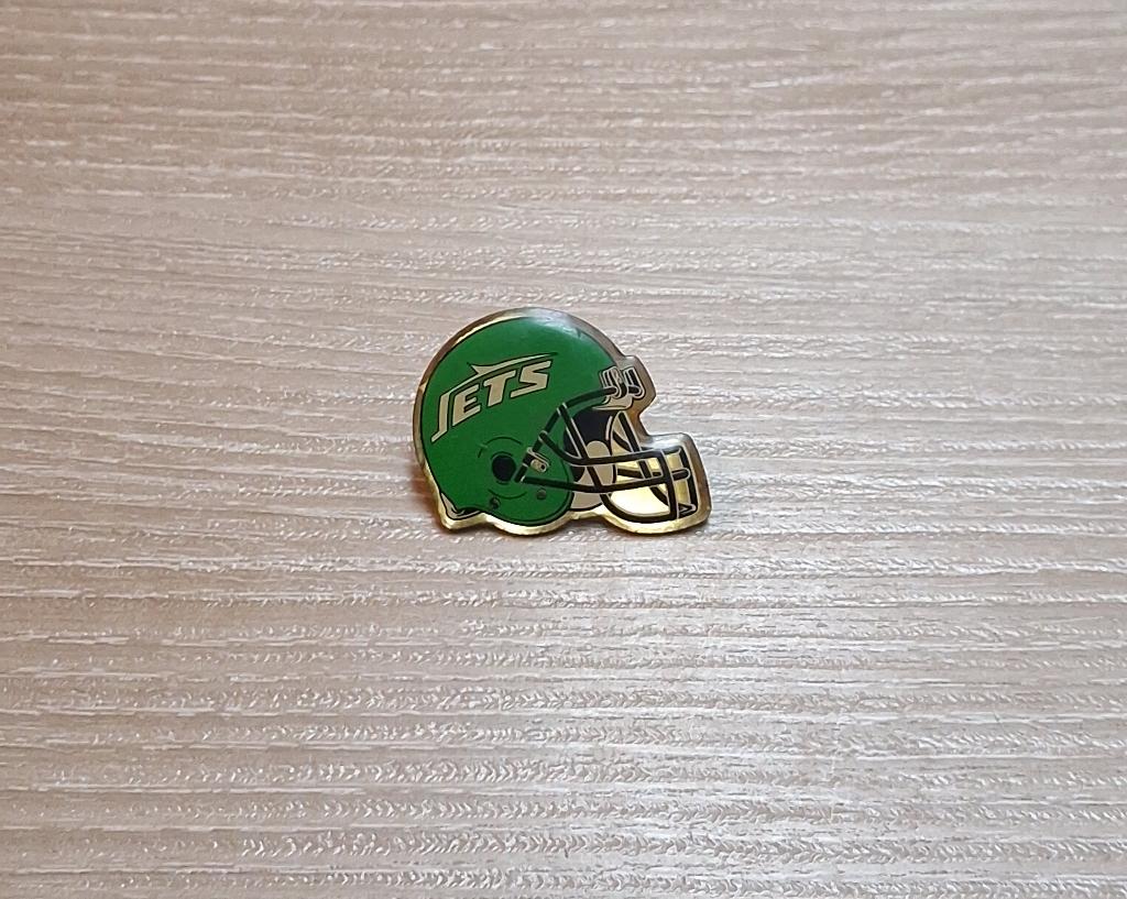PIN - AMERICAN FOOTBALL - NFL - RUGBY - JETS, Verzenden, Gebruikt, Sport, Speldje of Pin