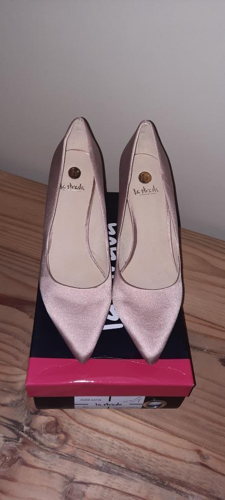 Jolies nouvelles escarpins La Strada taille 40, Neuf, La strada, Enlèvement ou Envoi, Rose