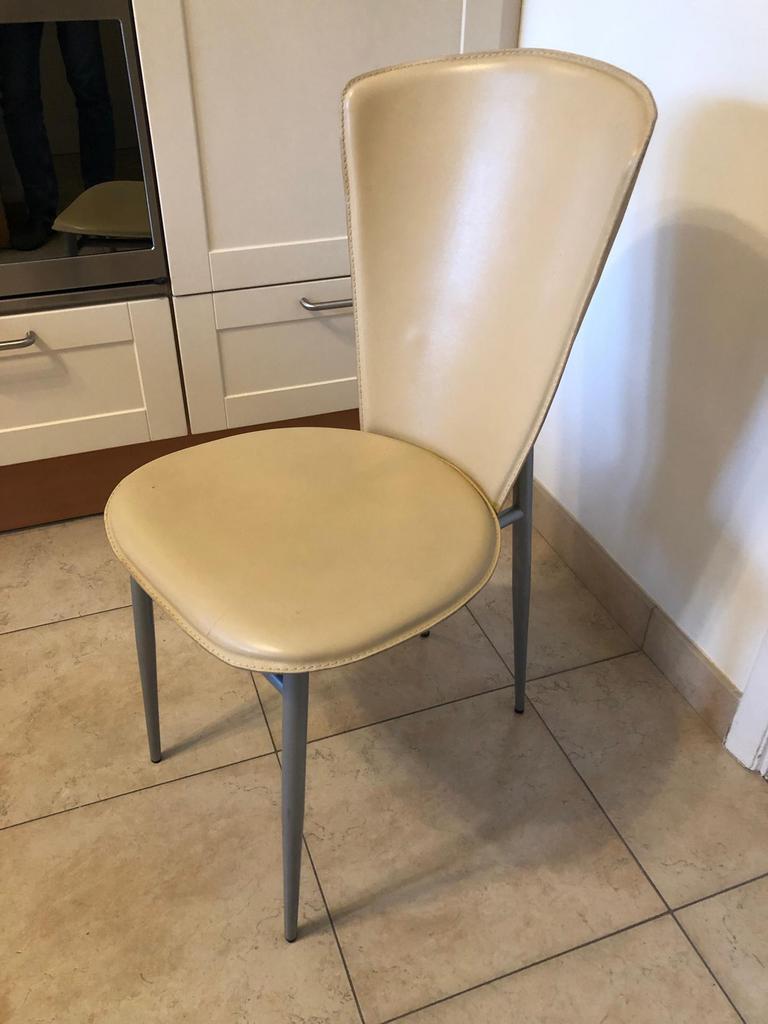 4 Keukenstoelen 20 euro samen, Huis en Inrichting, Stoelen, Ophalen, Gebruikt