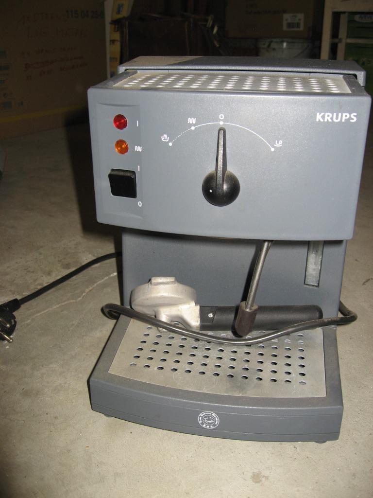Krups Illy Expresso Machine, Elektronische apparatuur, Ophalen, Koffiepads en cups, Espresso apparaat, Zo goed als nieuw