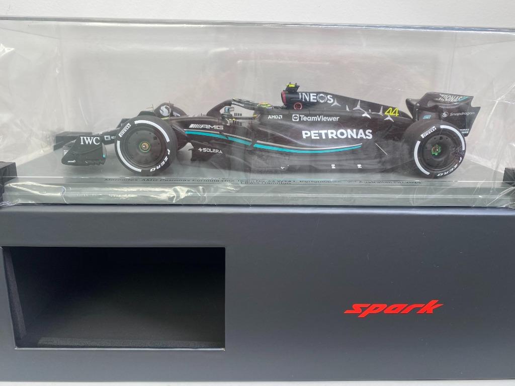 F1 L. HAMILTON 1/18 MERCEDES, Ophalen of Verzenden, Nieuw