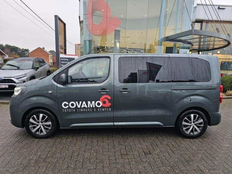 Toyota ProAce Verso PROACE VERSO - MEDIUM 2.0D 140hp MT Fami, Entreprise, ProAce, Boîte manuelle, Noir