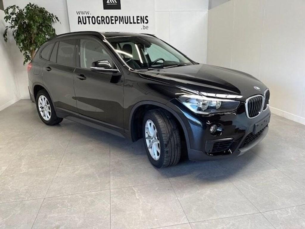 BMW X1 X1 sdrive 16d + leder interieur + 17" velgen, Auto's, X1, Emergency brake assist, 116 pk, Zwart