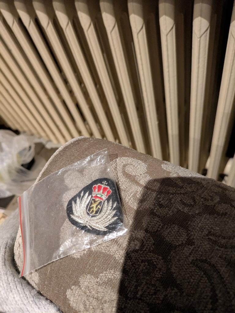 Kepiekenteken medische dienst, Enlèvement ou Envoi, Autres, Emblème ou Badge