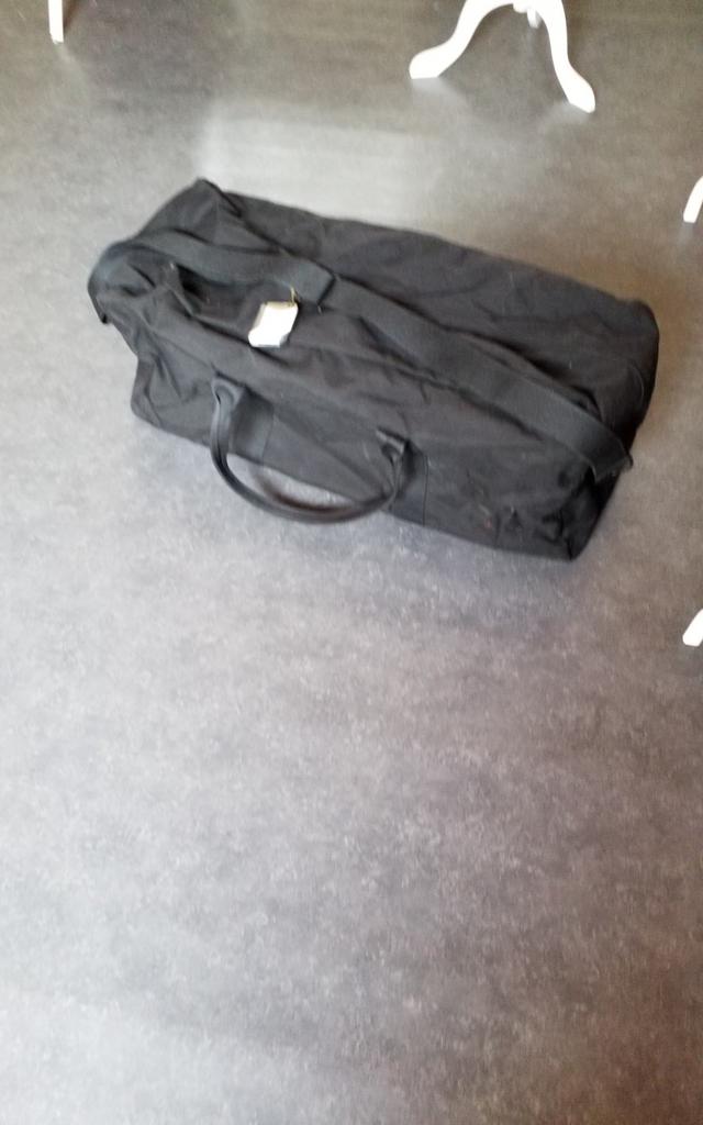 Grand sac de voyage noir, 60 à 80 cm, 35 à 55 cm, Enlèvement, 20 à 30 cm