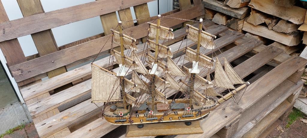 Maquette de navire Fragata Siglo XVIII, Enlèvement, Utilisé