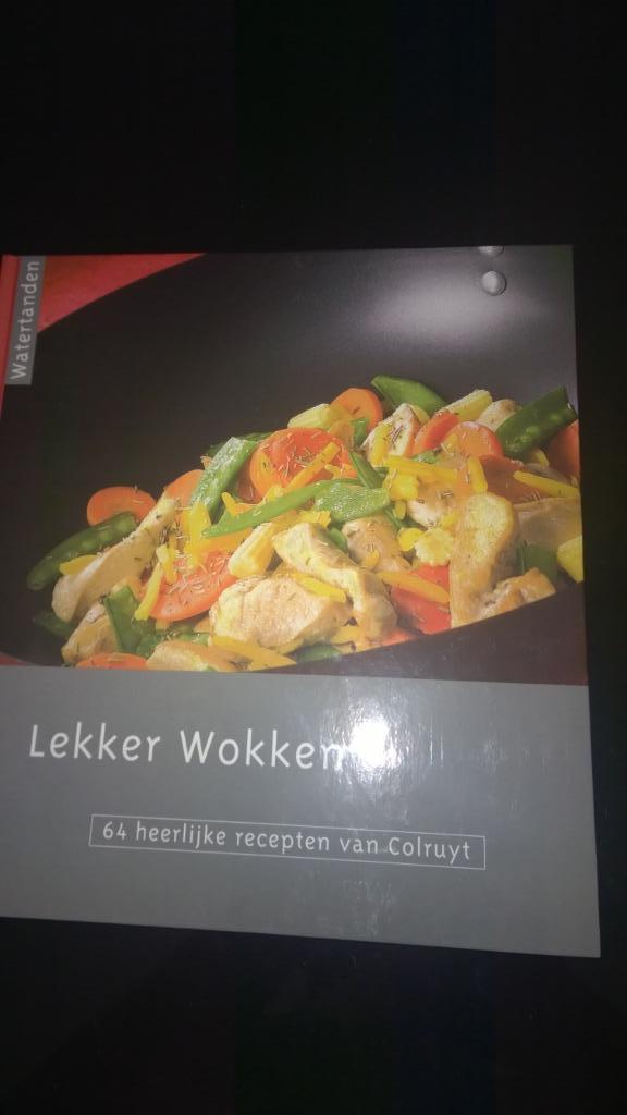 Lekker Wokken ( Colruyt ) 64 gerechten , met wijn advies, Enlèvement ou Envoi, Neuf, Autres types