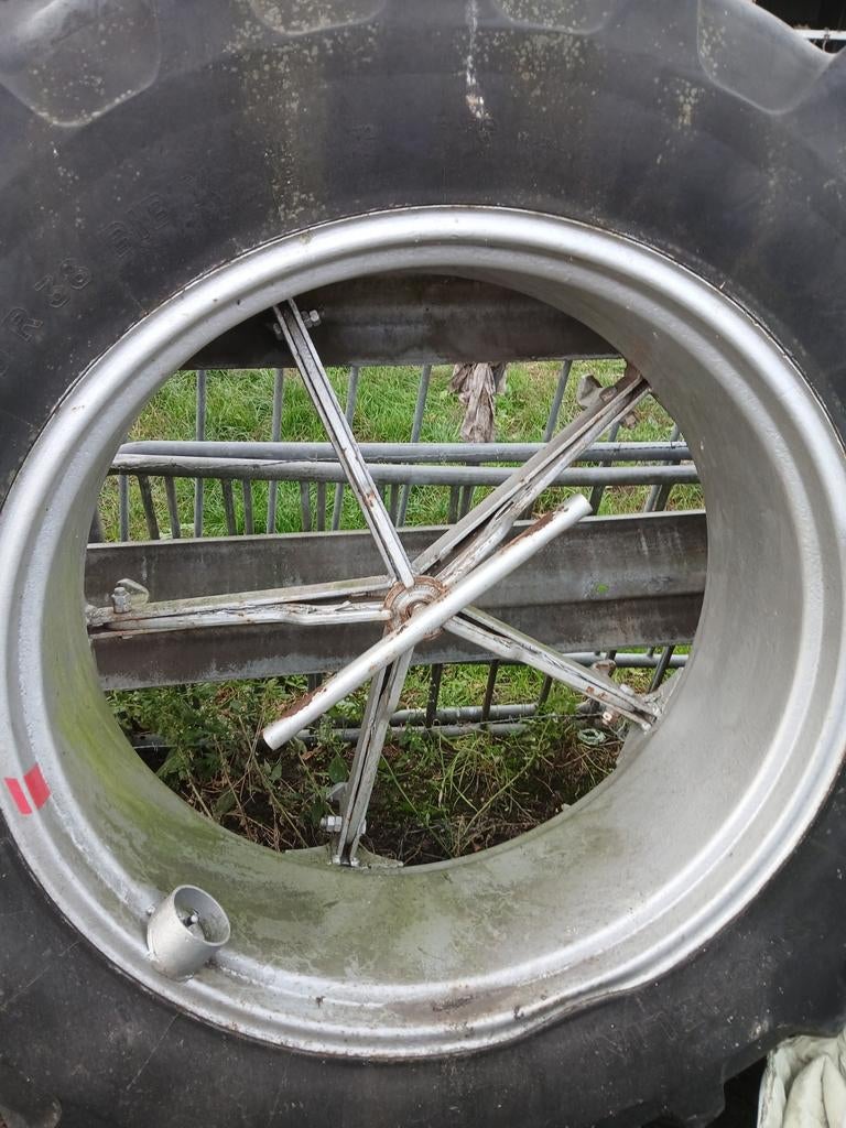 Roues doubles, Articles professionnels, Enlèvement