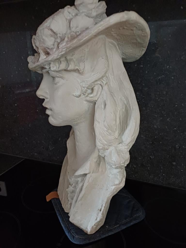 réplique de « Flower Girl v RODIN »., Enlèvement, Comme neuf, Pierre